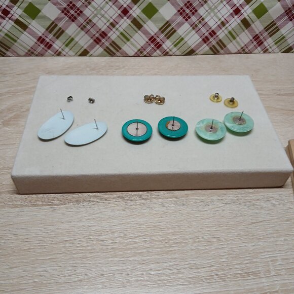 Set of 3 Pair Vintage Fashion Jewelry Plastic/Metal Turquoise/Green Costume #70W - Picture 12 of 15